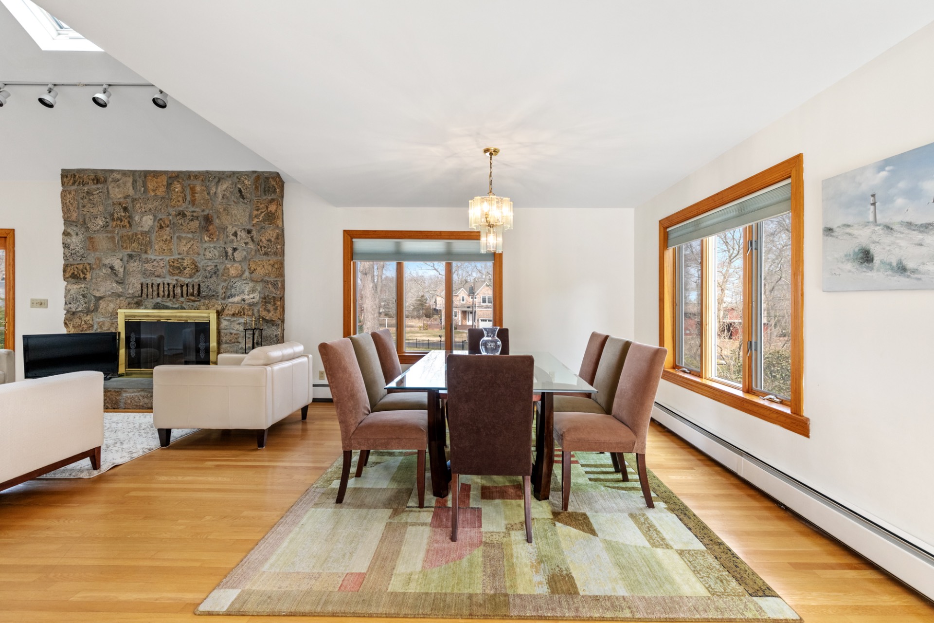 18 NOYAC HARBOR ROAD
