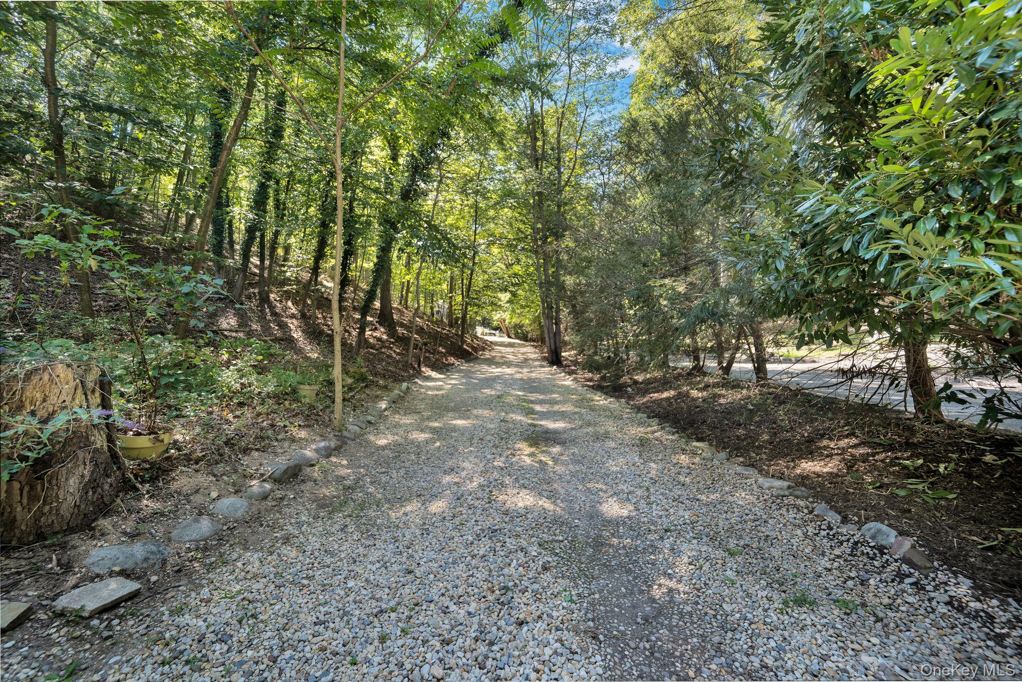 644A Bread And Cheese Hollow Road