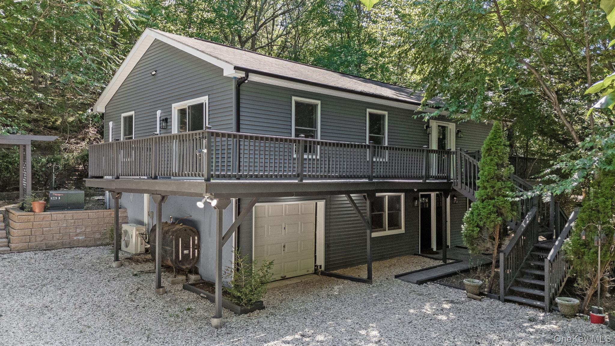644A Bread And Cheese Hollow Road