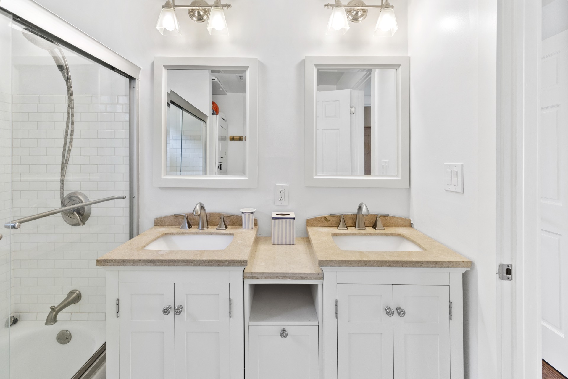 22 The Parkway, Cottage #1