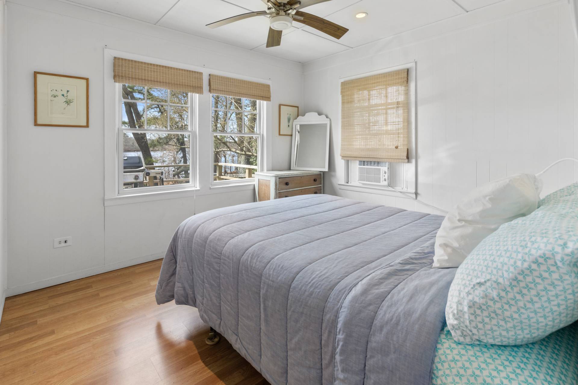 22 The Parkway, Cottage #2