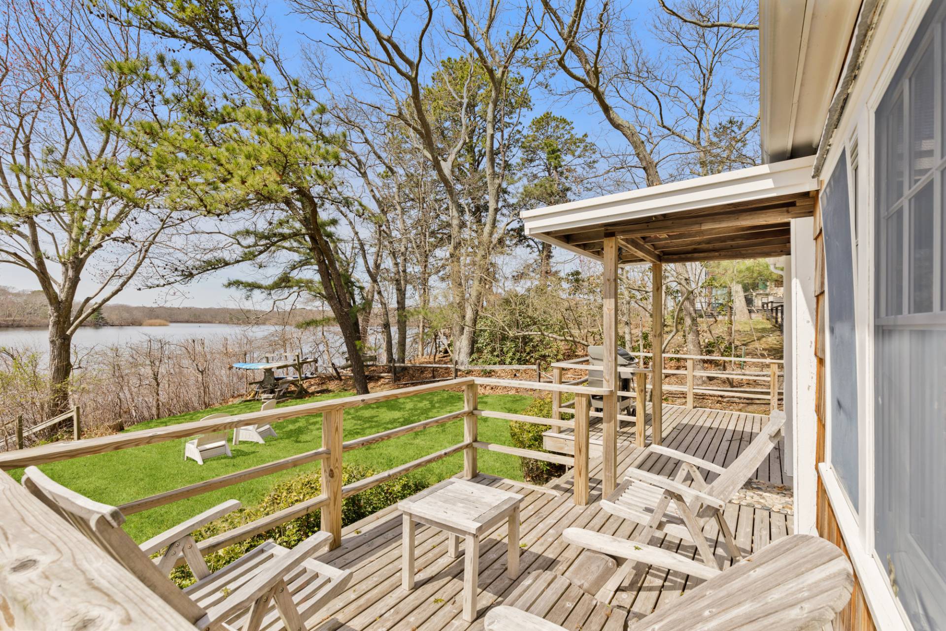 22 The Parkway, Cottage #2