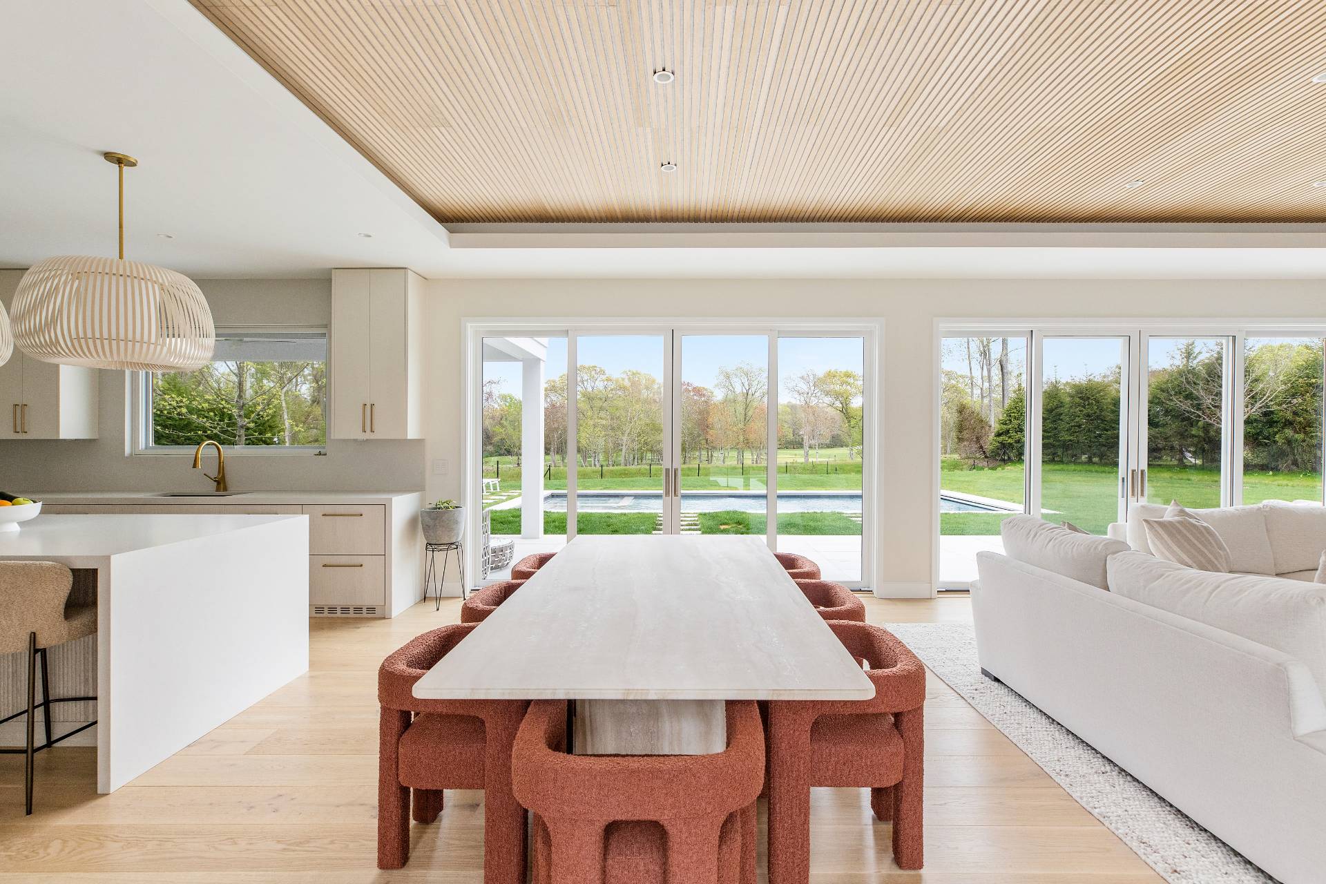 2538 Noyack Rd, Sag Harbor, NY 11963