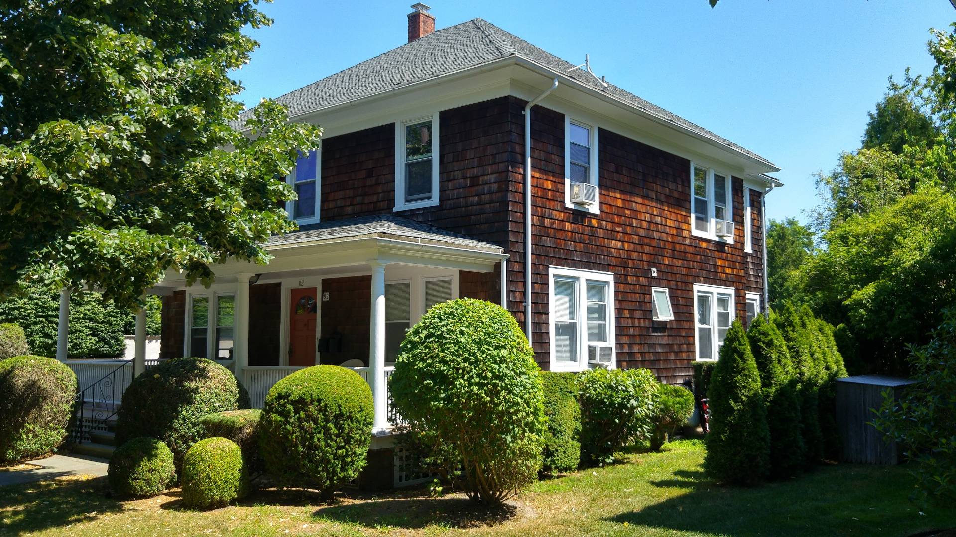 82 HILDRETH ST (Lower Apartment)