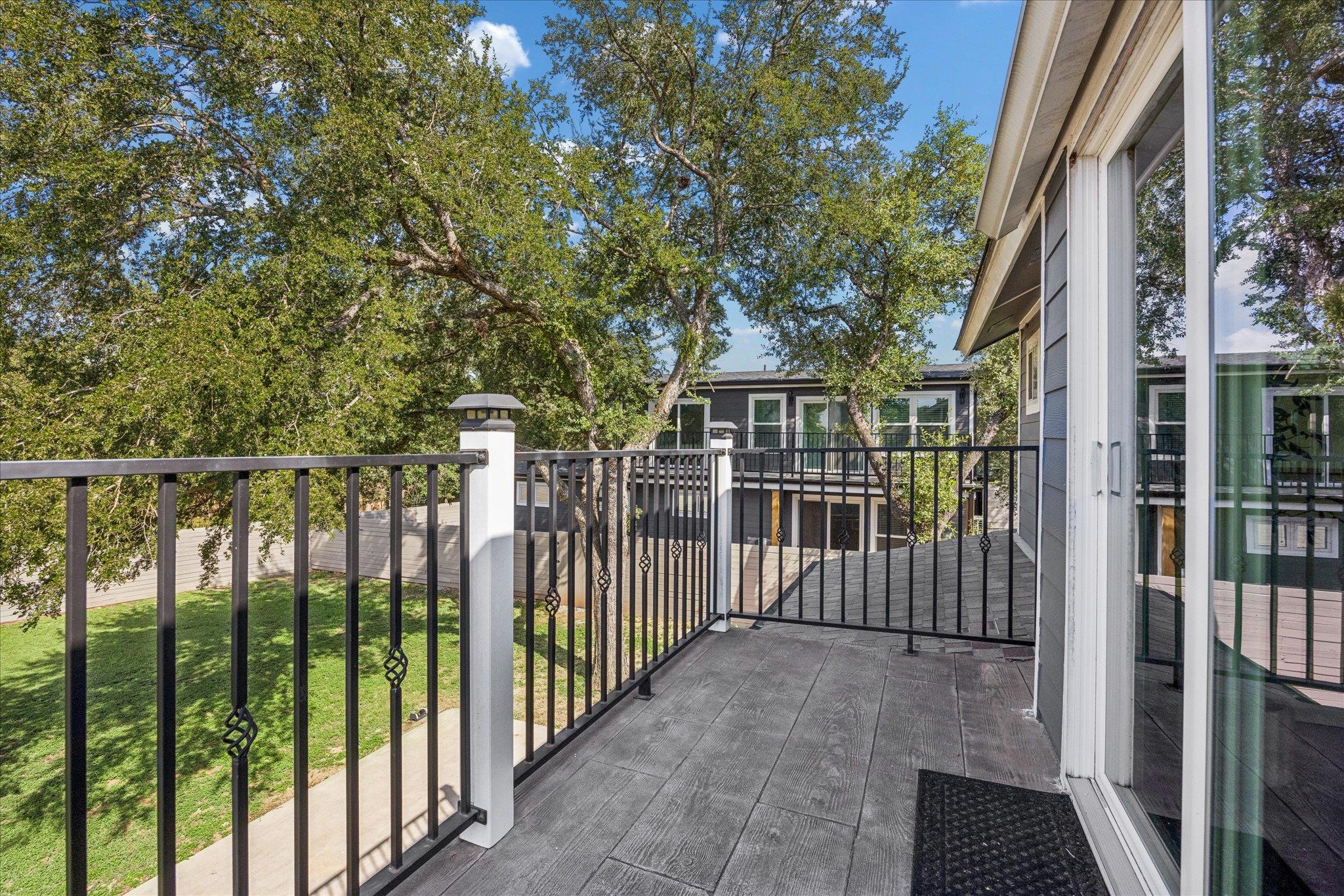 7905 & 7907 Tiffany DR