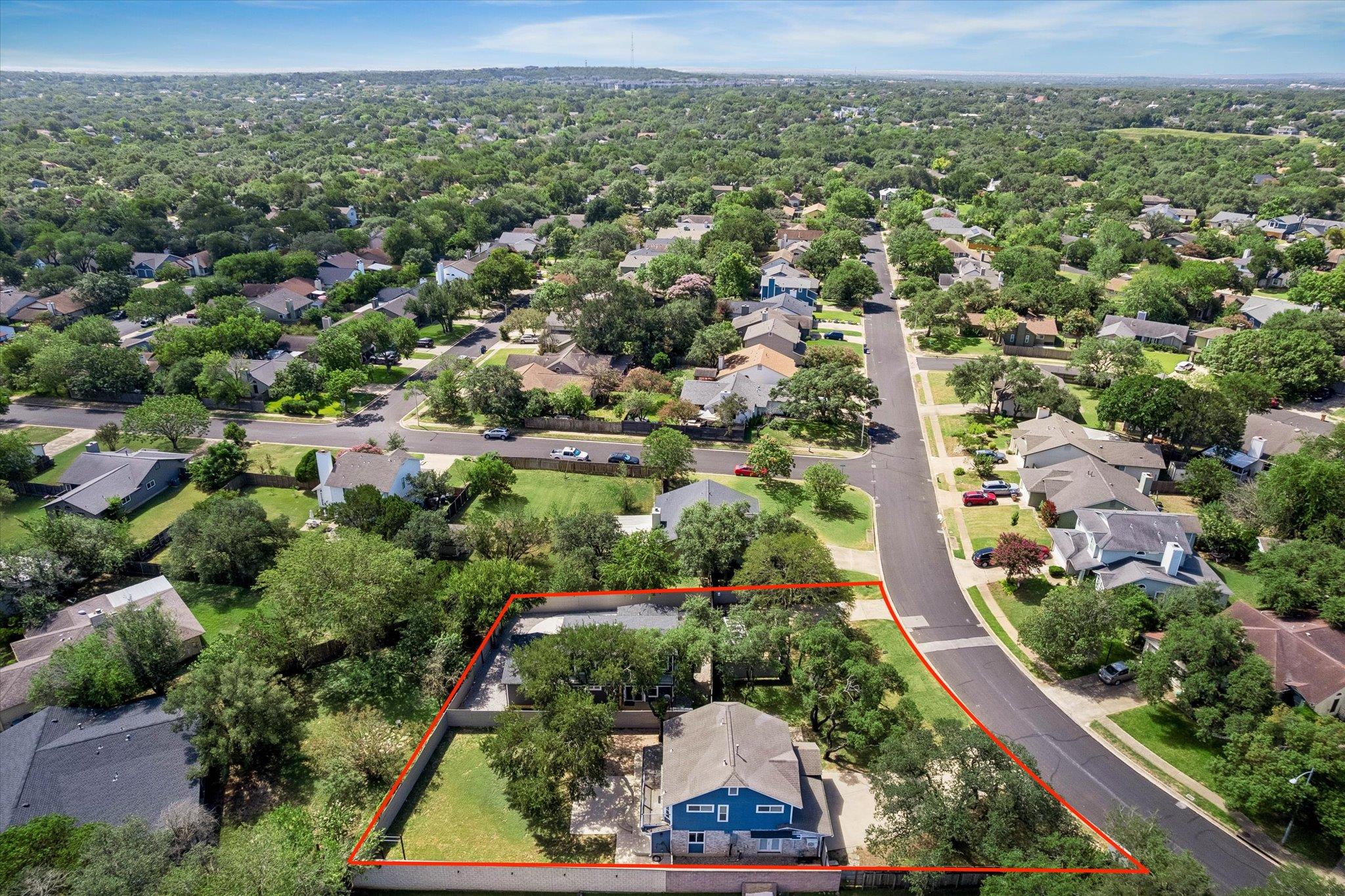 7905 & 7907 Tiffany DR