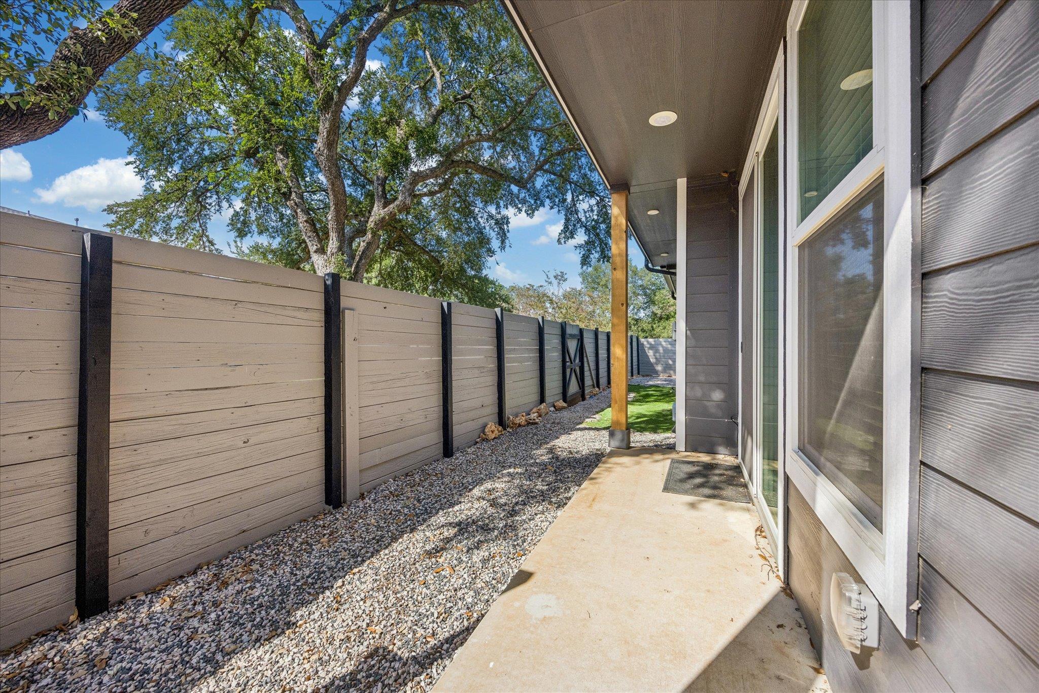 7905 & 7907 Tiffany DR