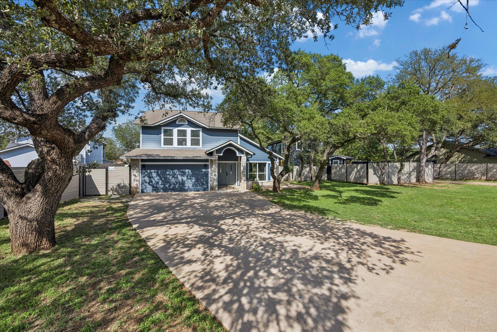 7905 & 7907 Tiffany DR