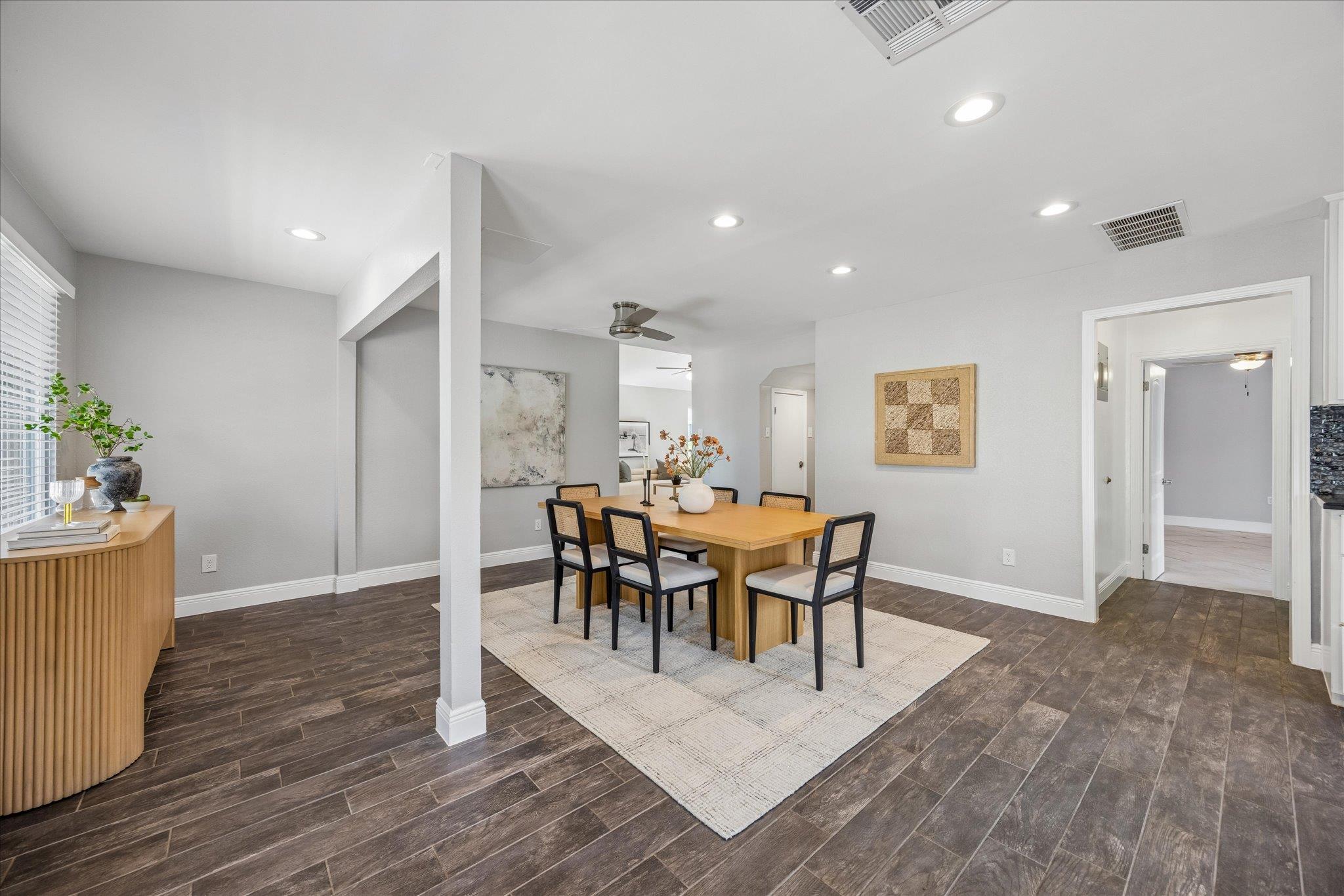 7905 & 7907 Tiffany DR