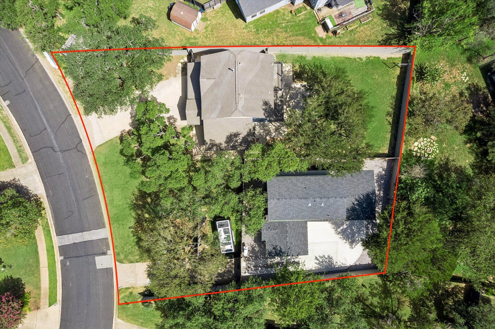 7905 & 7907 Tiffany DR