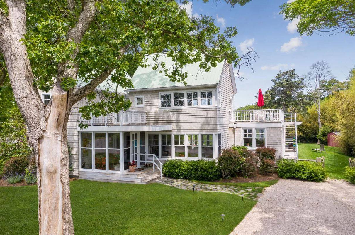69 FRESH POND RD