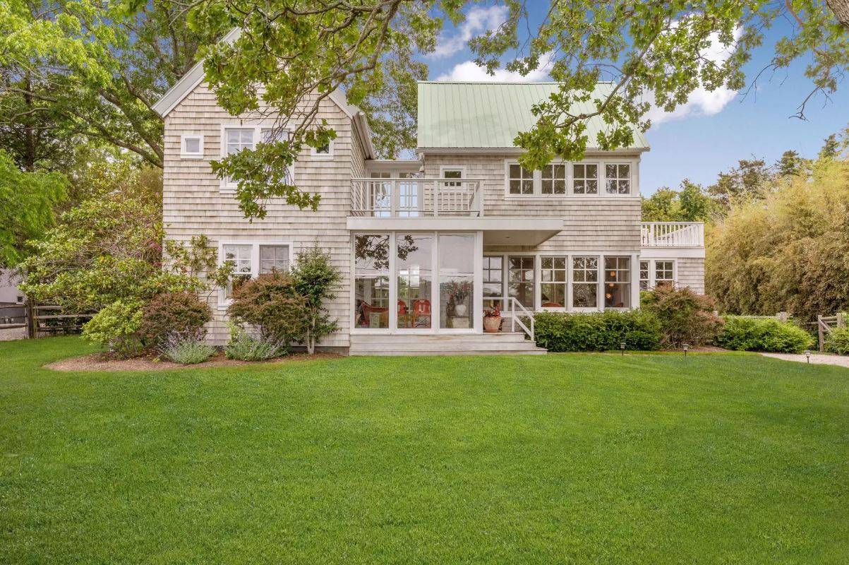 69 FRESH POND RD
