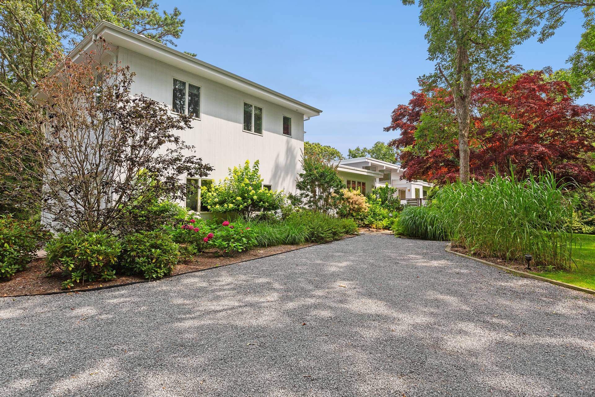 10 BAILOW LANE