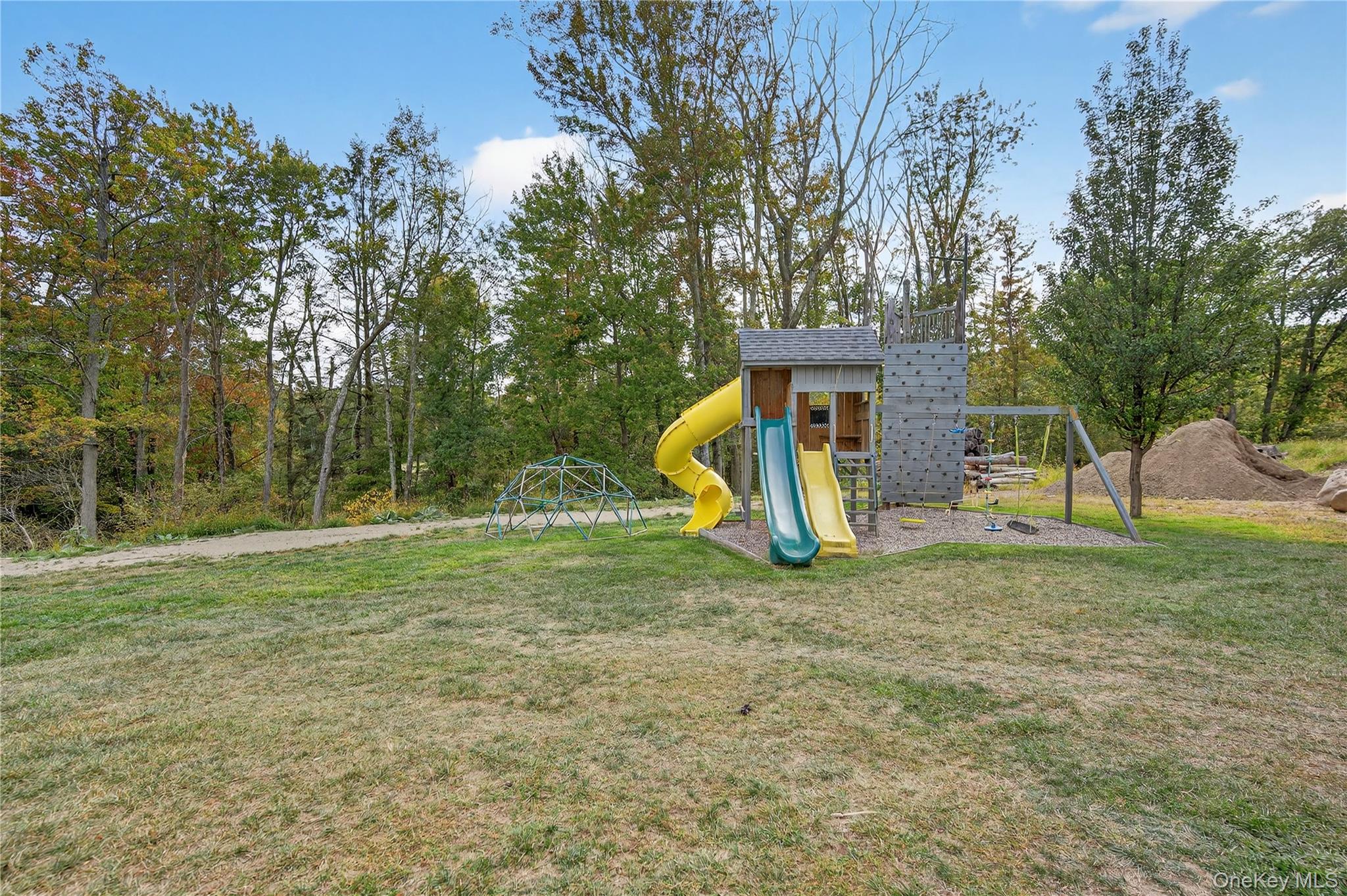 3 Old Westbrookville Road