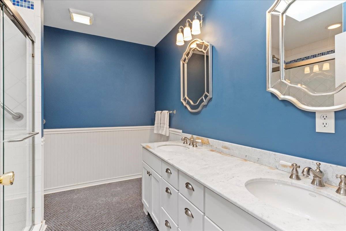 34 Montauk Highway Unit 5