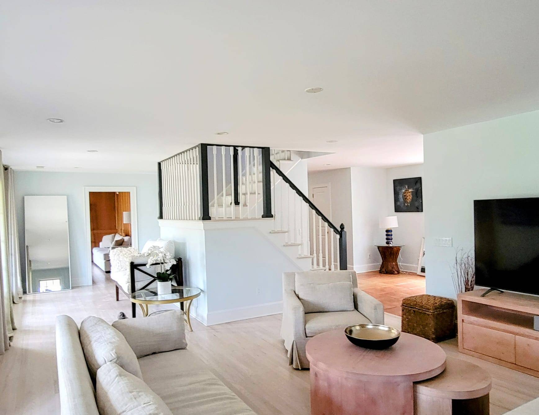 49 BEACH AVE