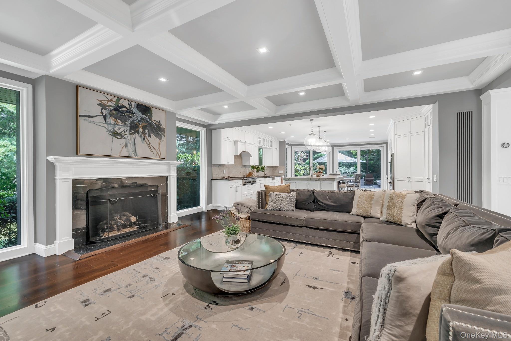 5 Coachmans Court
