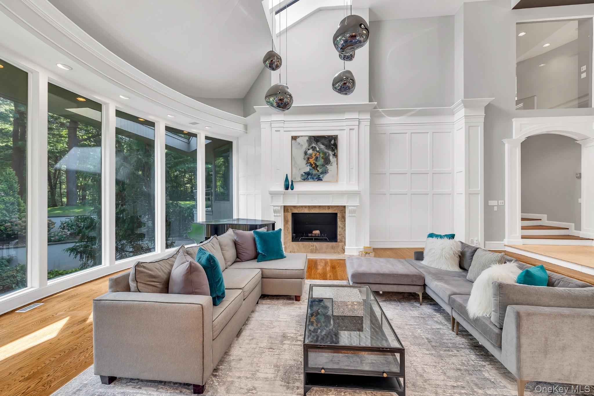 5 Coachmans Court