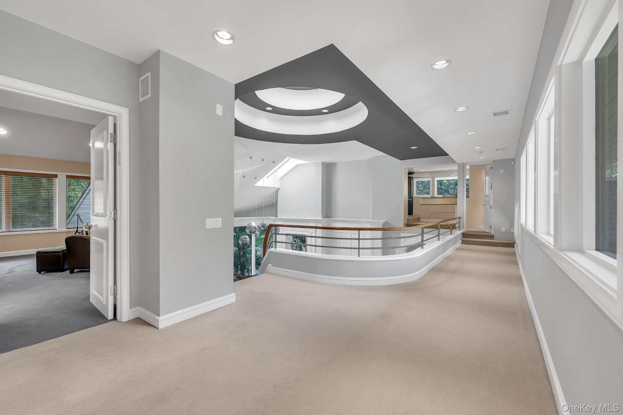 5 Coachmans Court
