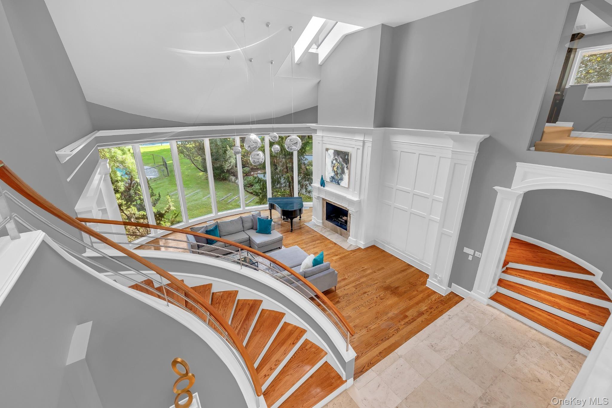 5 Coachmans Court