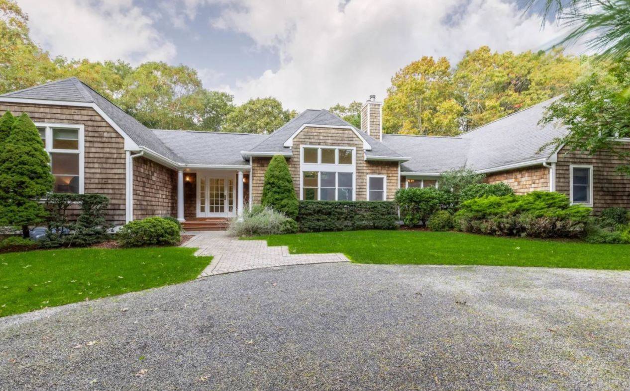 25 QUARTY CT