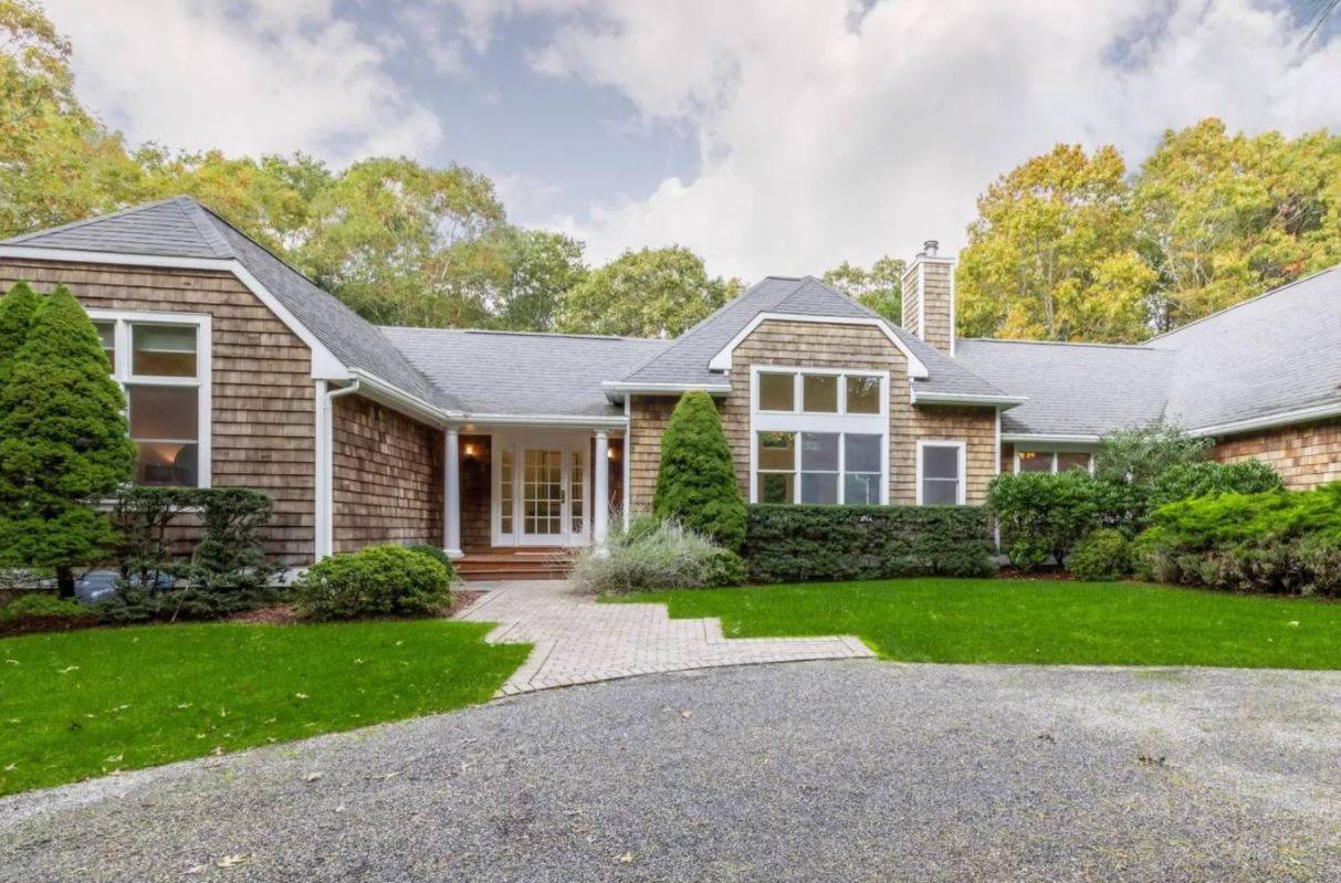 25 QUARTY CT
