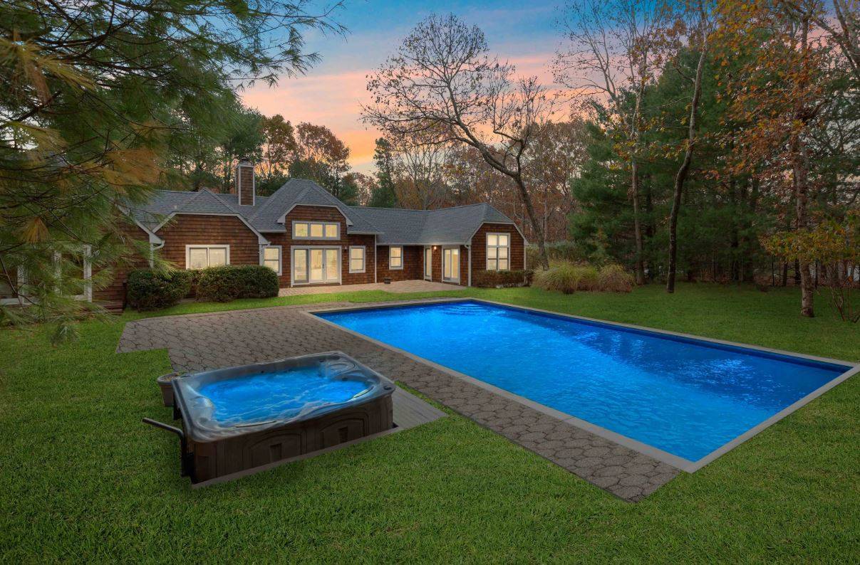 25 QUARTY CT
