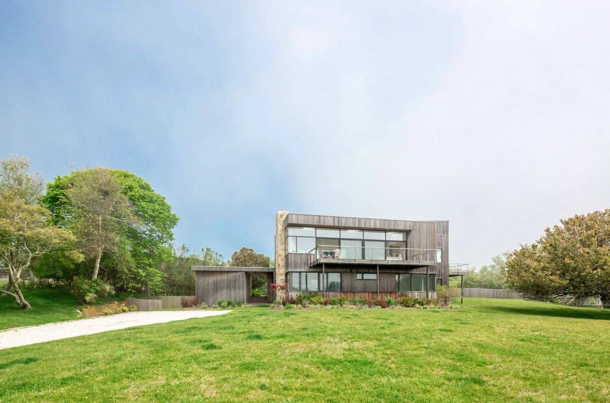 43 SURFSIDE AVE