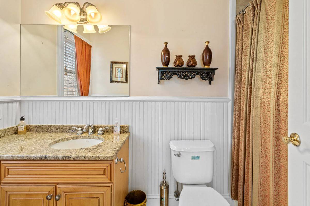 335 WATER MILL TOWD RD