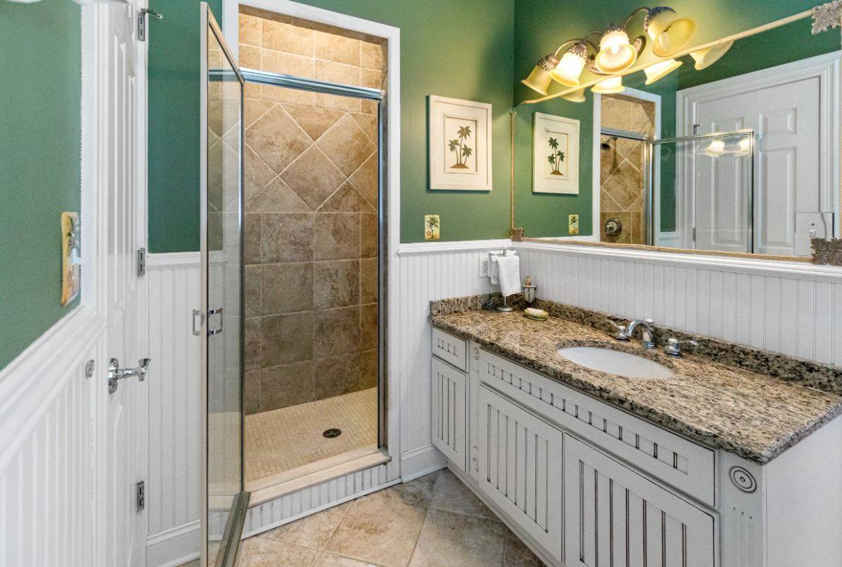 335 WATER MILL TOWD RD