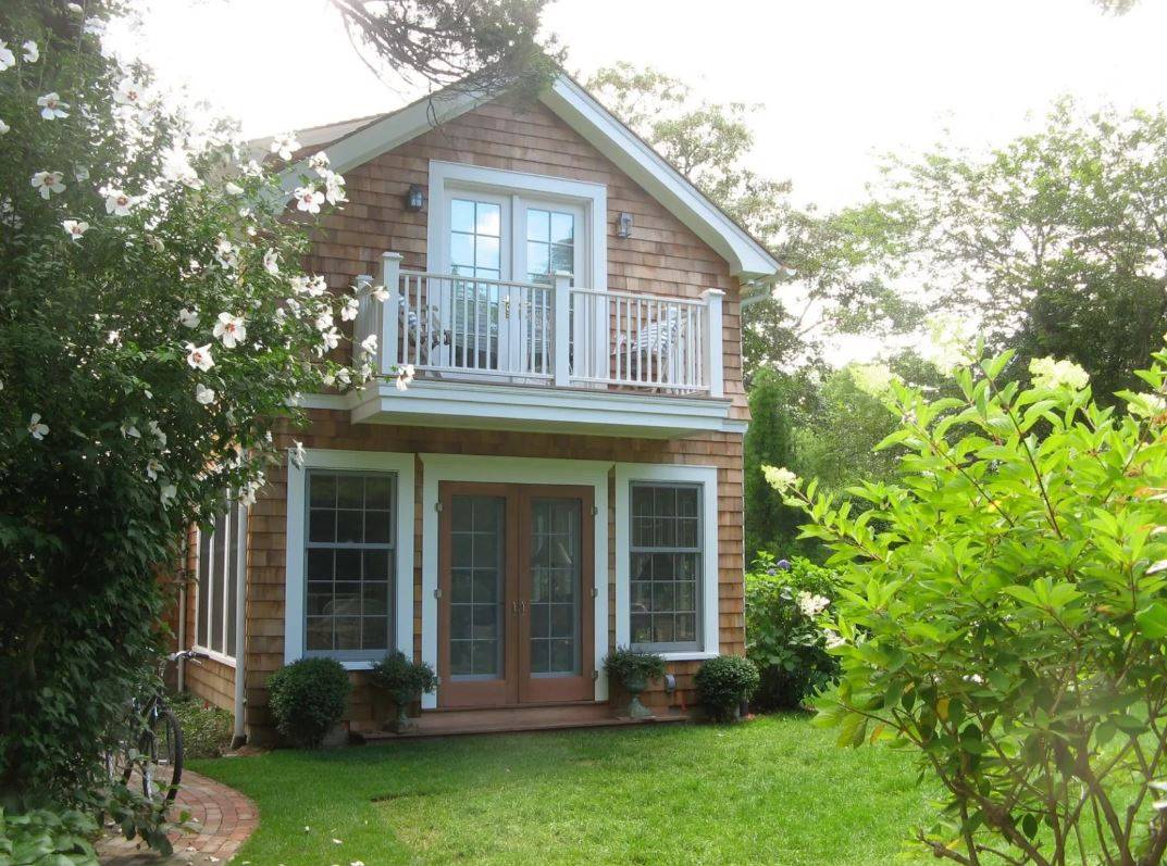 88 Buell Ln