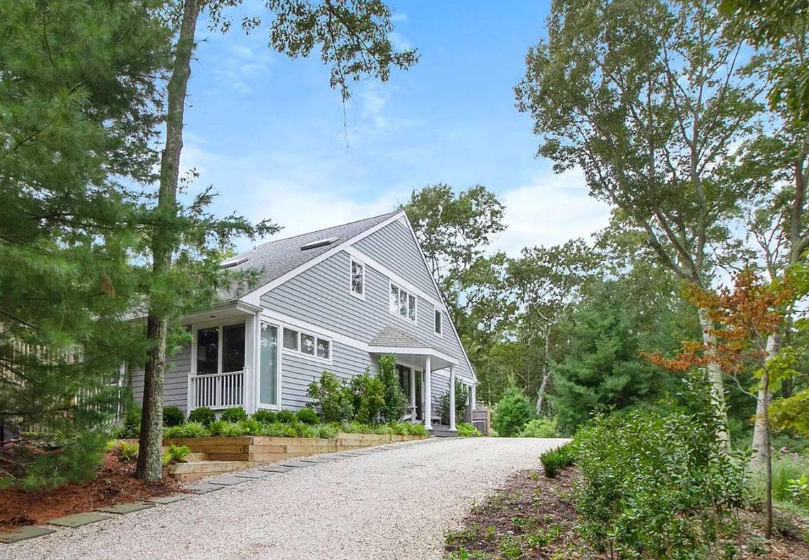 723 HANDS CREEK RD