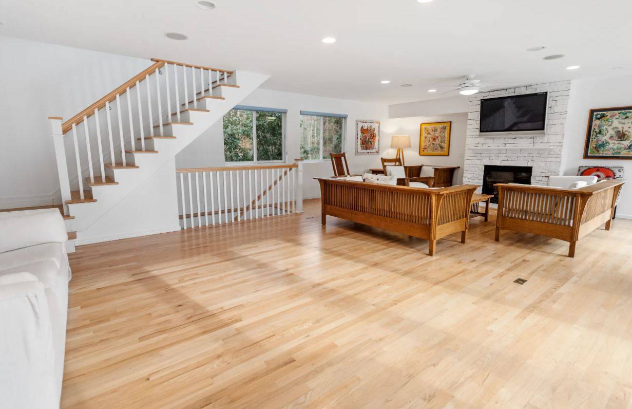 50 Alewive Brook Rd