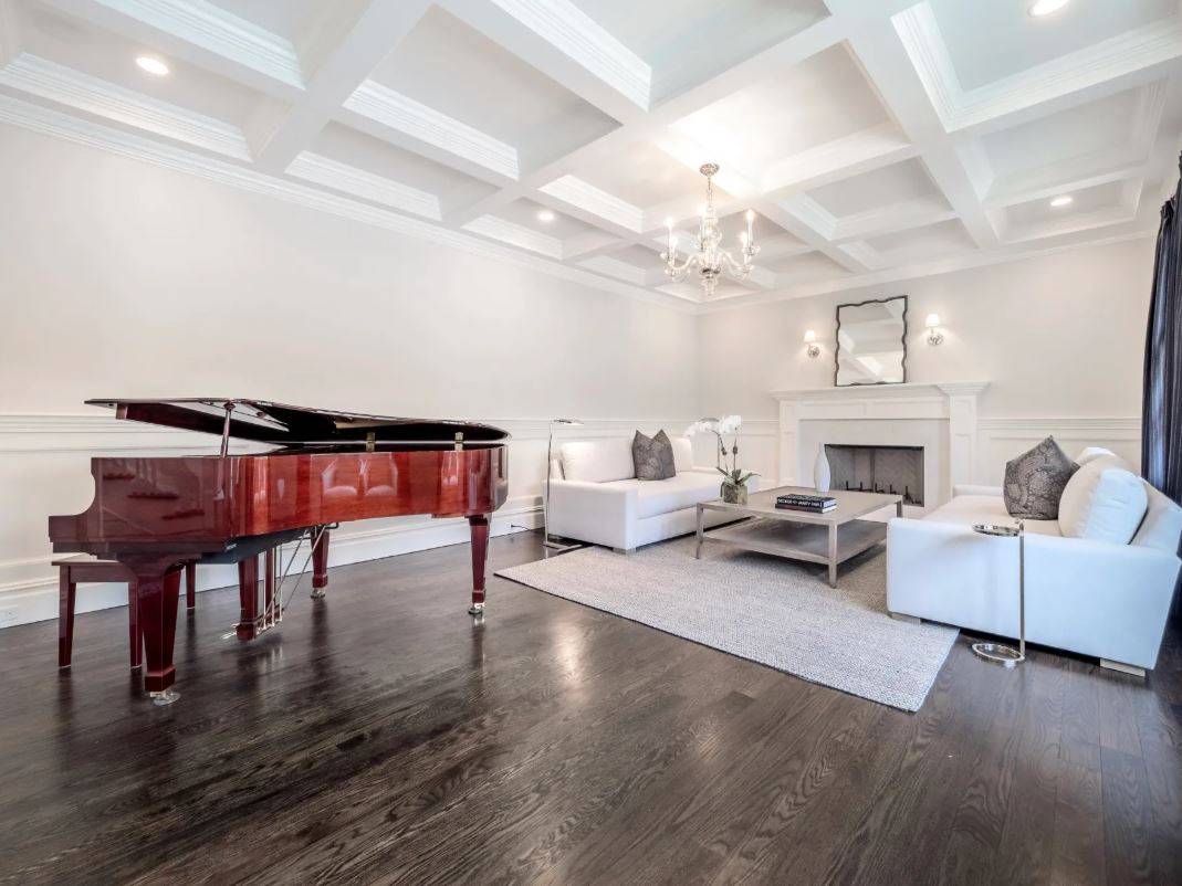 496 WAINSCOTT HARBOR RD