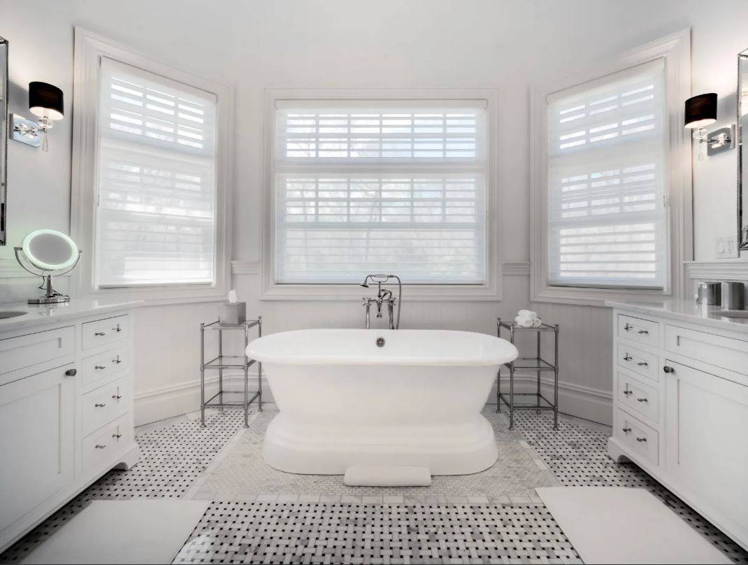 496 WAINSCOTT HARBOR RD