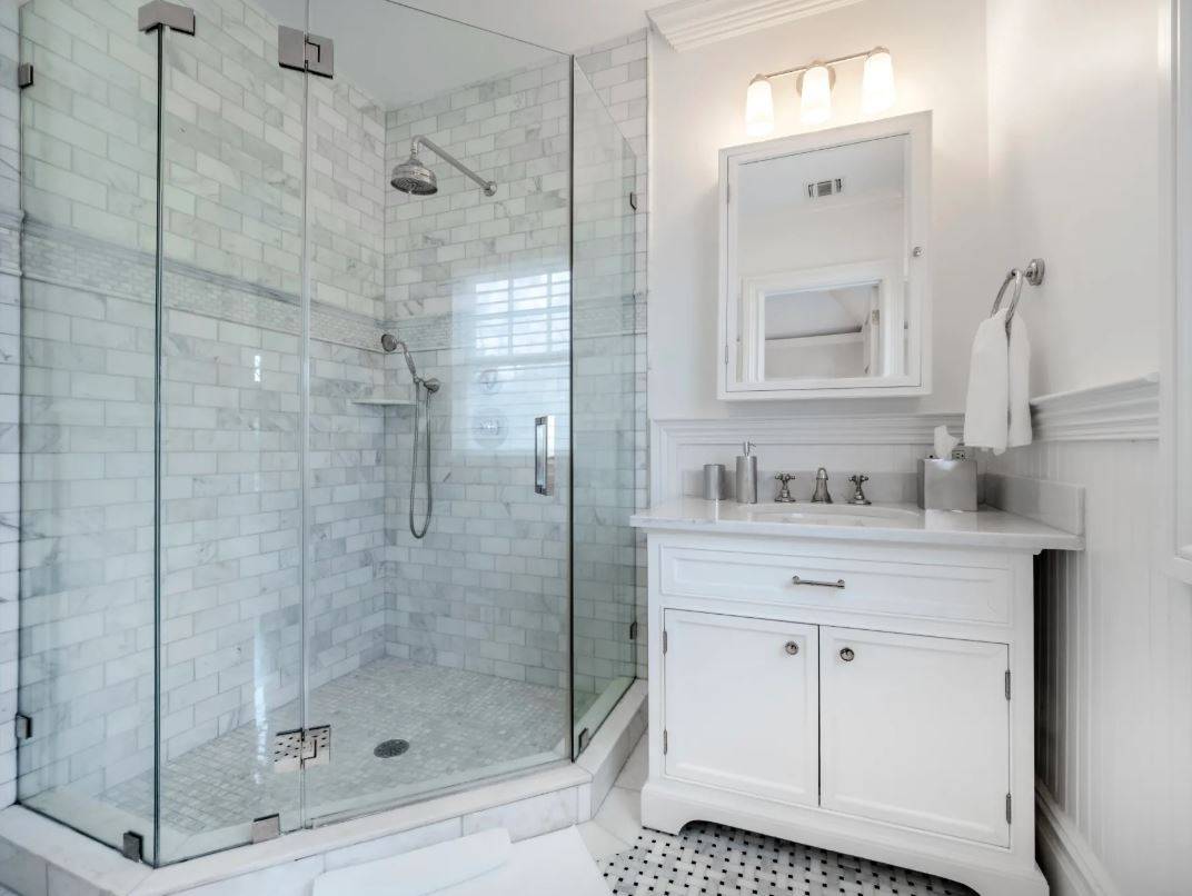 496 WAINSCOTT HARBOR RD