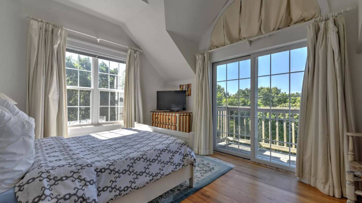 13 DEER RIDGE TRL