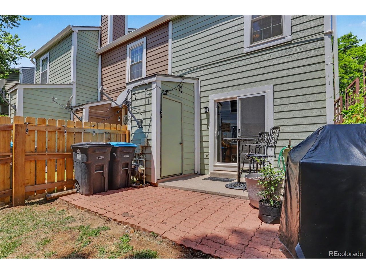 10102 W Dartmouth Ave