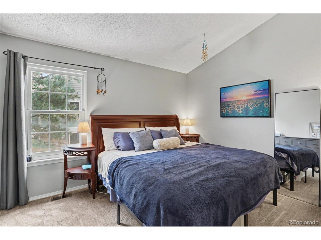 10102 W Dartmouth Ave