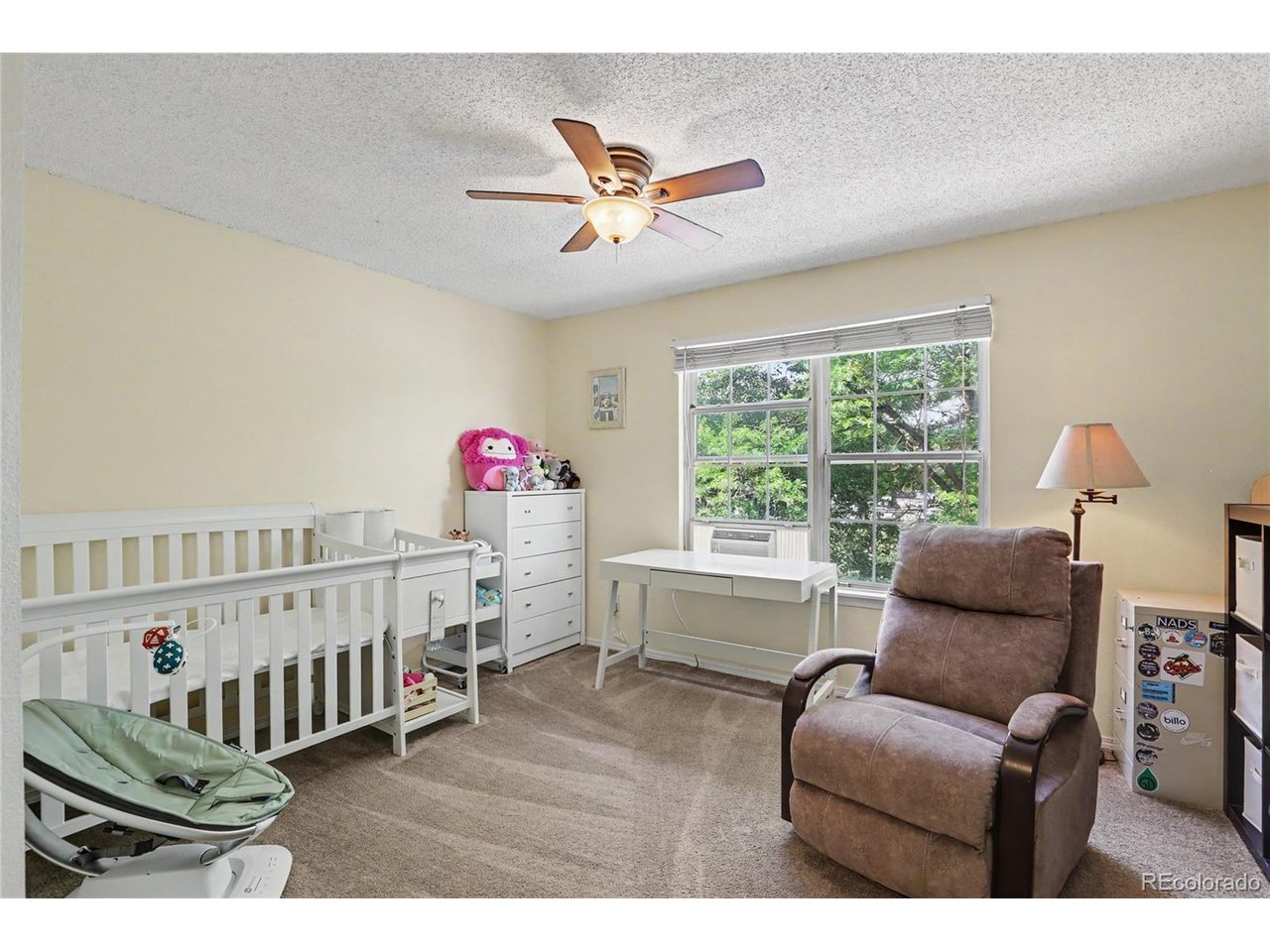 10102 W Dartmouth Ave