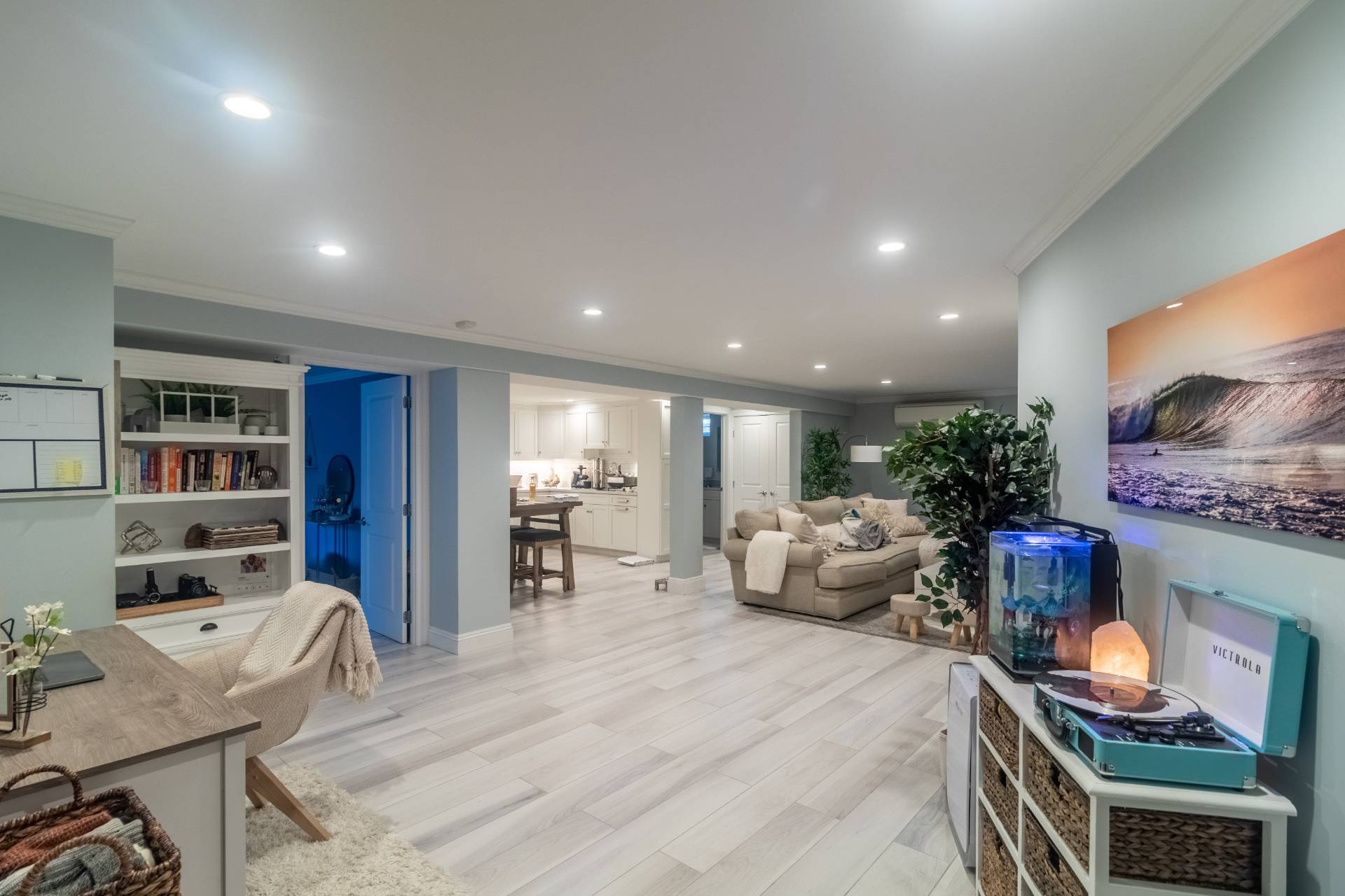 10 JUNIPER LN