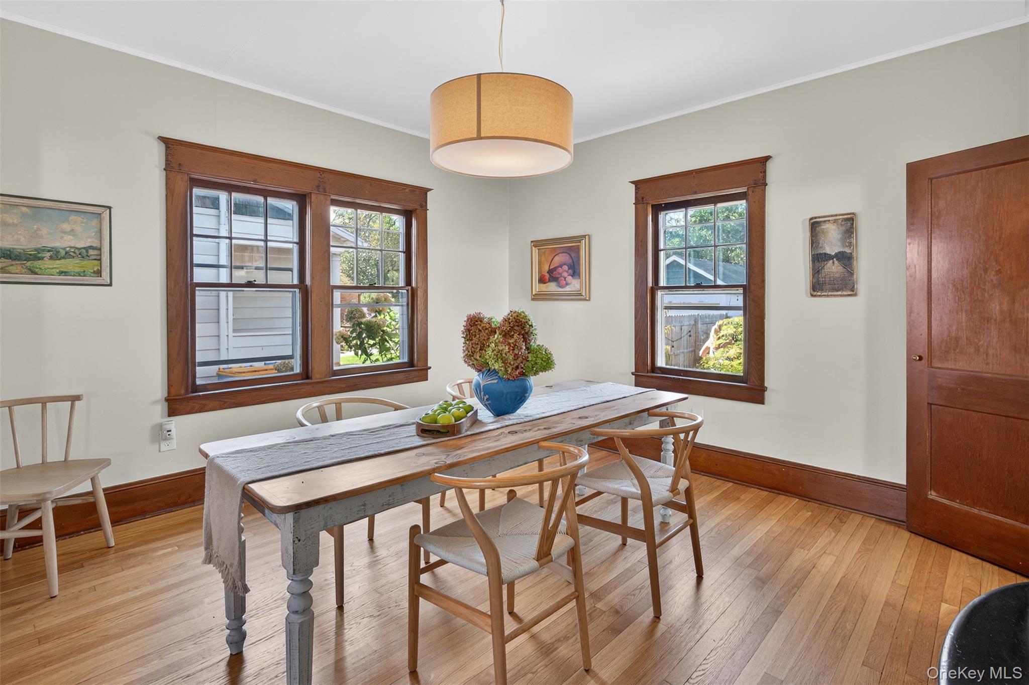 35 Roosevelt Avenue