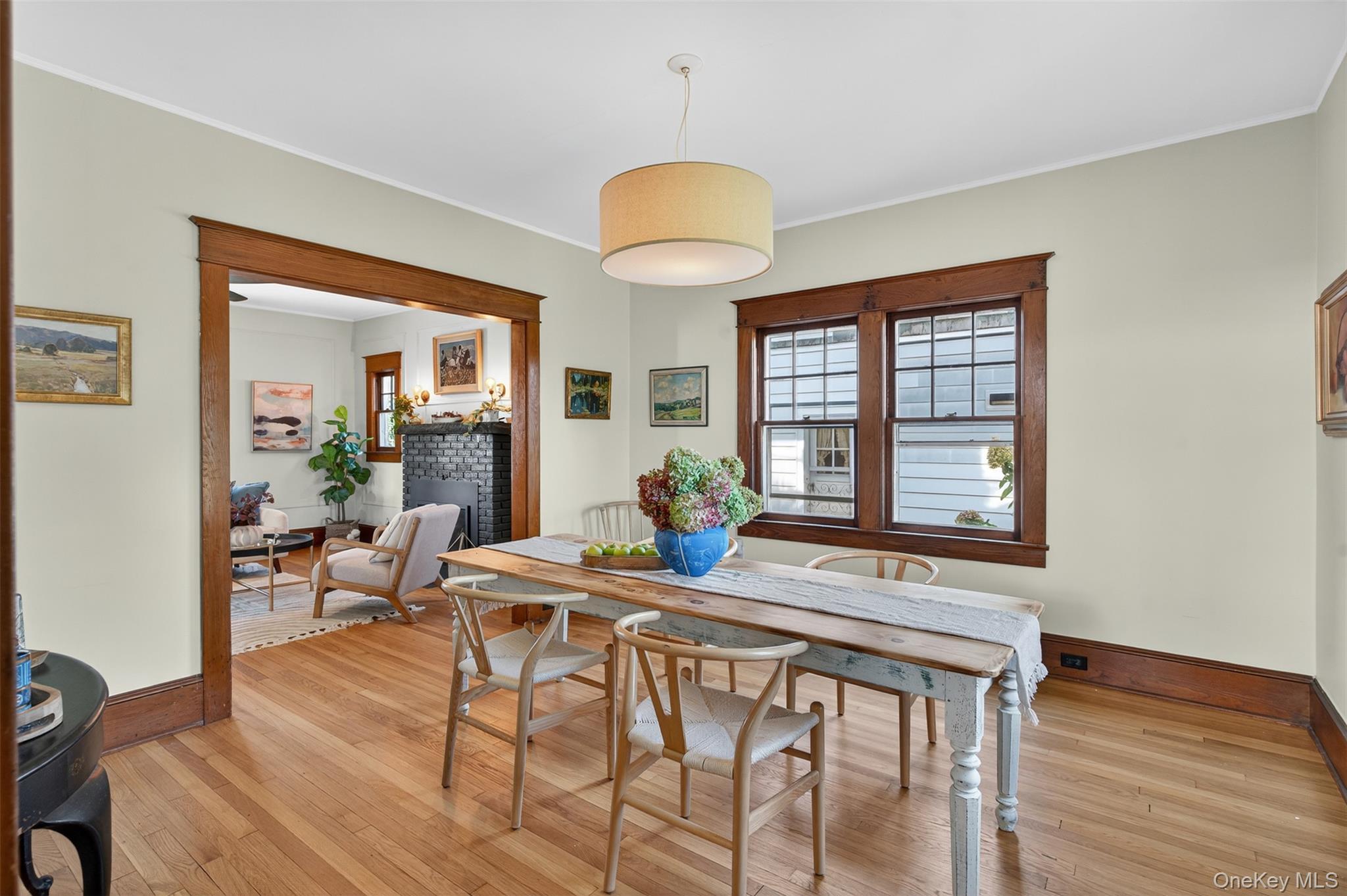 35 Roosevelt Avenue