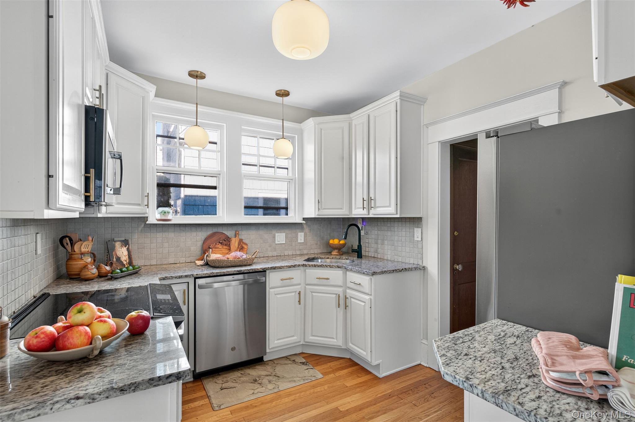 35 Roosevelt Avenue