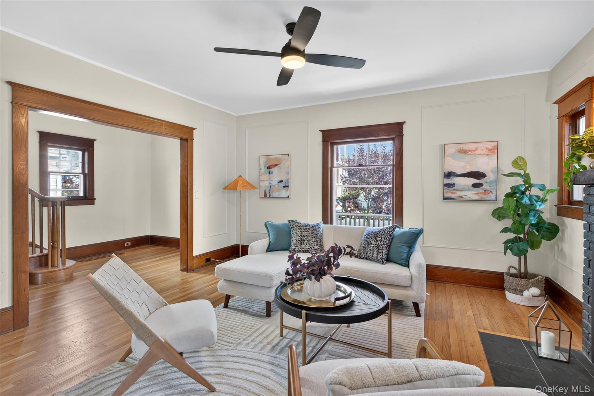35 Roosevelt Avenue