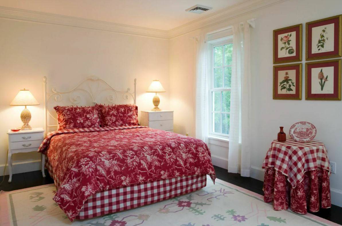 320 OLD SAG HARBOR RD