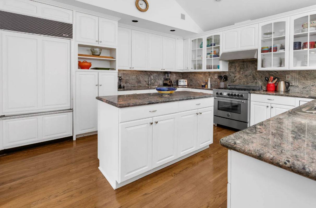 360 SEVEN PONDS TOWD RD