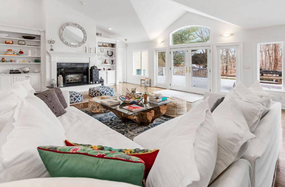 360 SEVEN PONDS TOWD RD