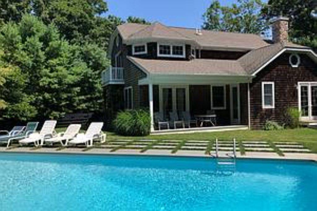 10 BULL PASTURE LN