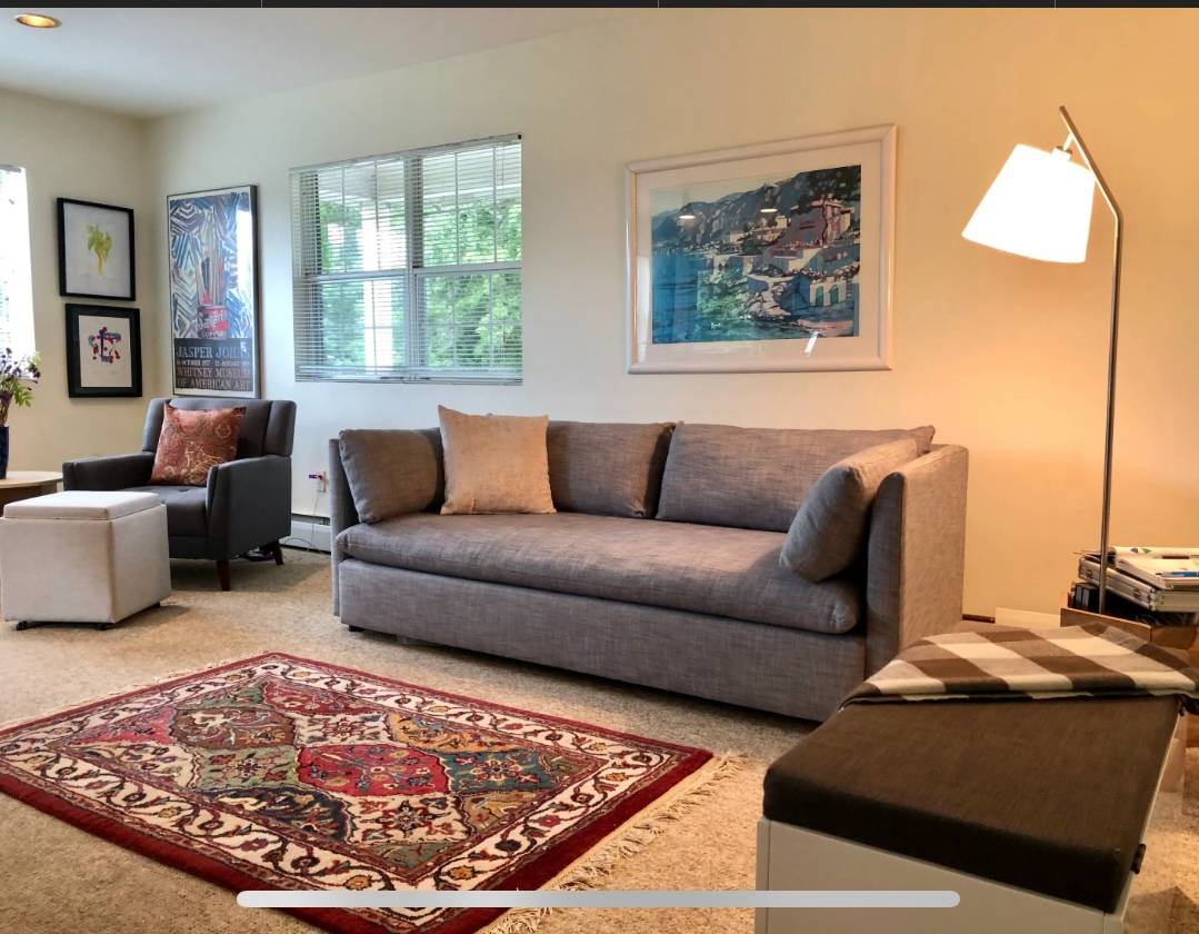 40 Canoe Place, #5